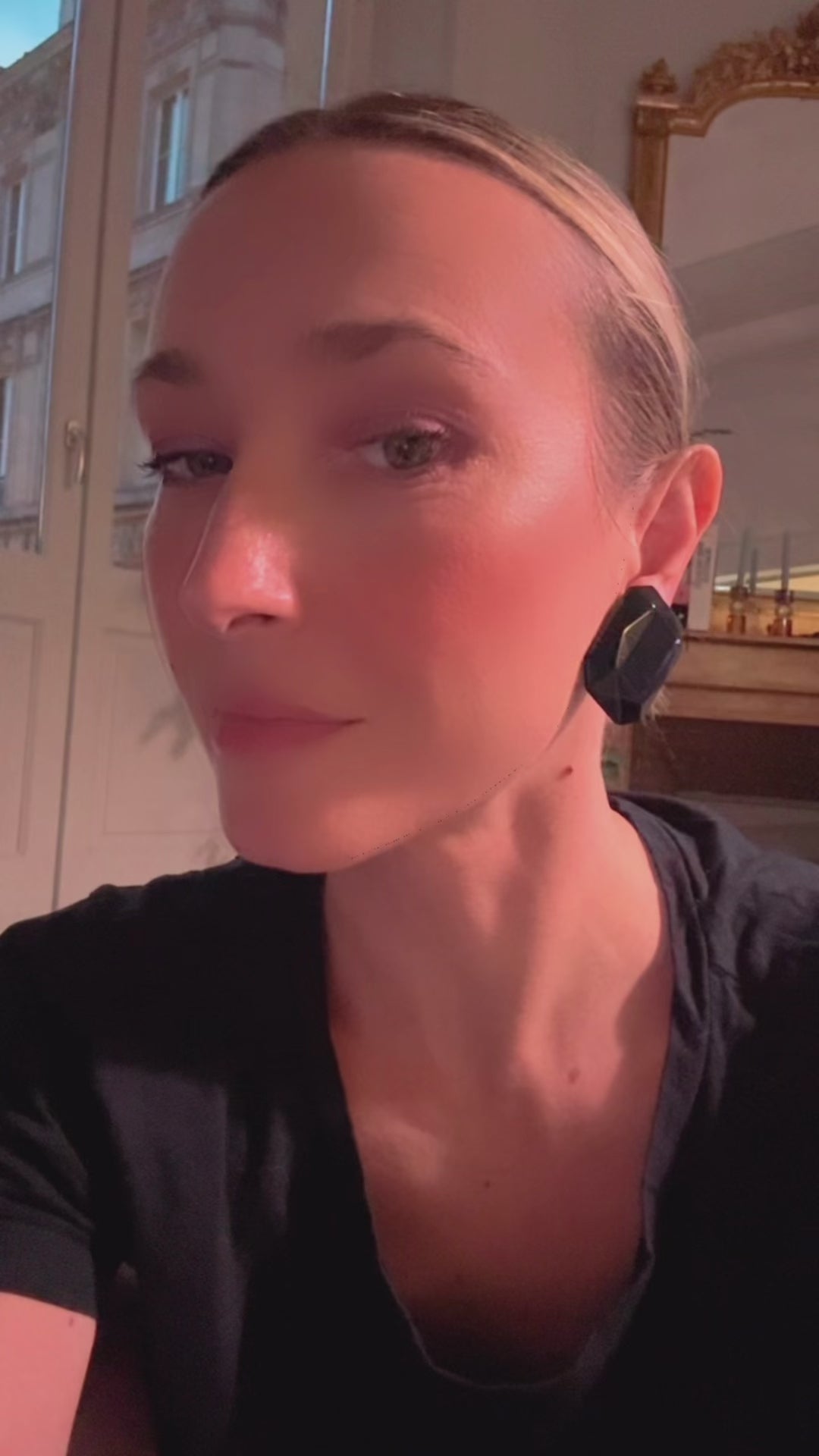 Cabochon FRANCINE BRAMLI : noir avec facettes
