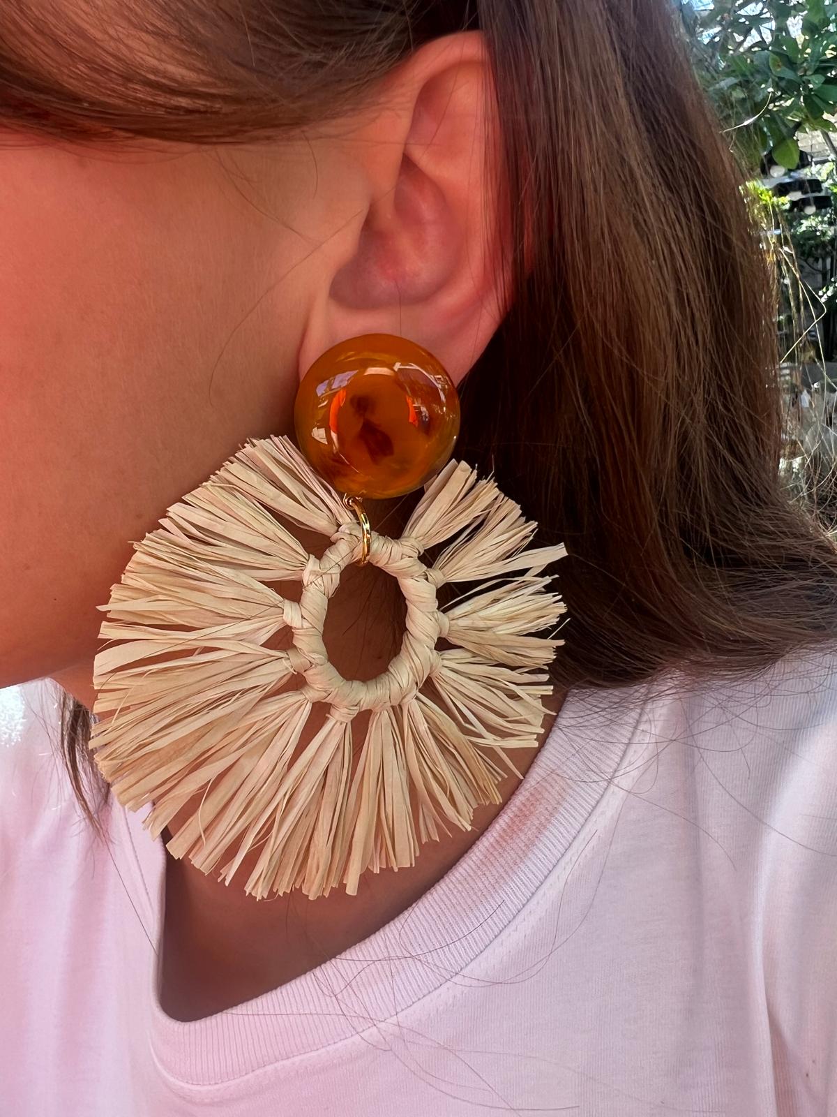 Boucles d'oreilles Francine Bramli:  RAPHIA EVENTAIL