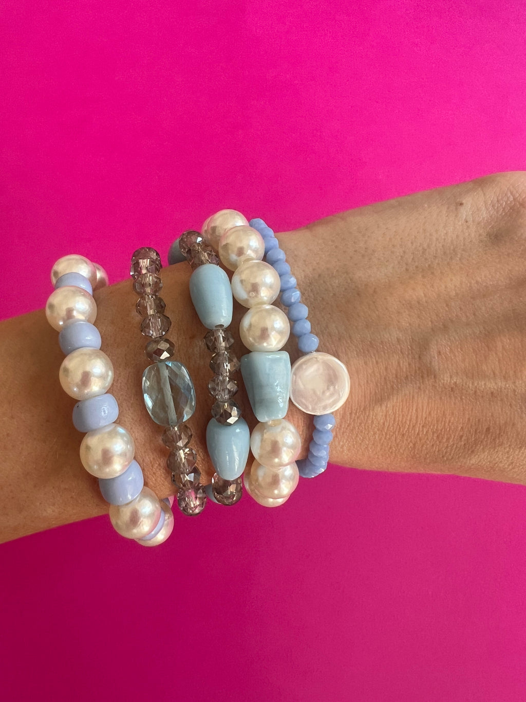 Bracelet mille et une facettes et perle plate en nacre