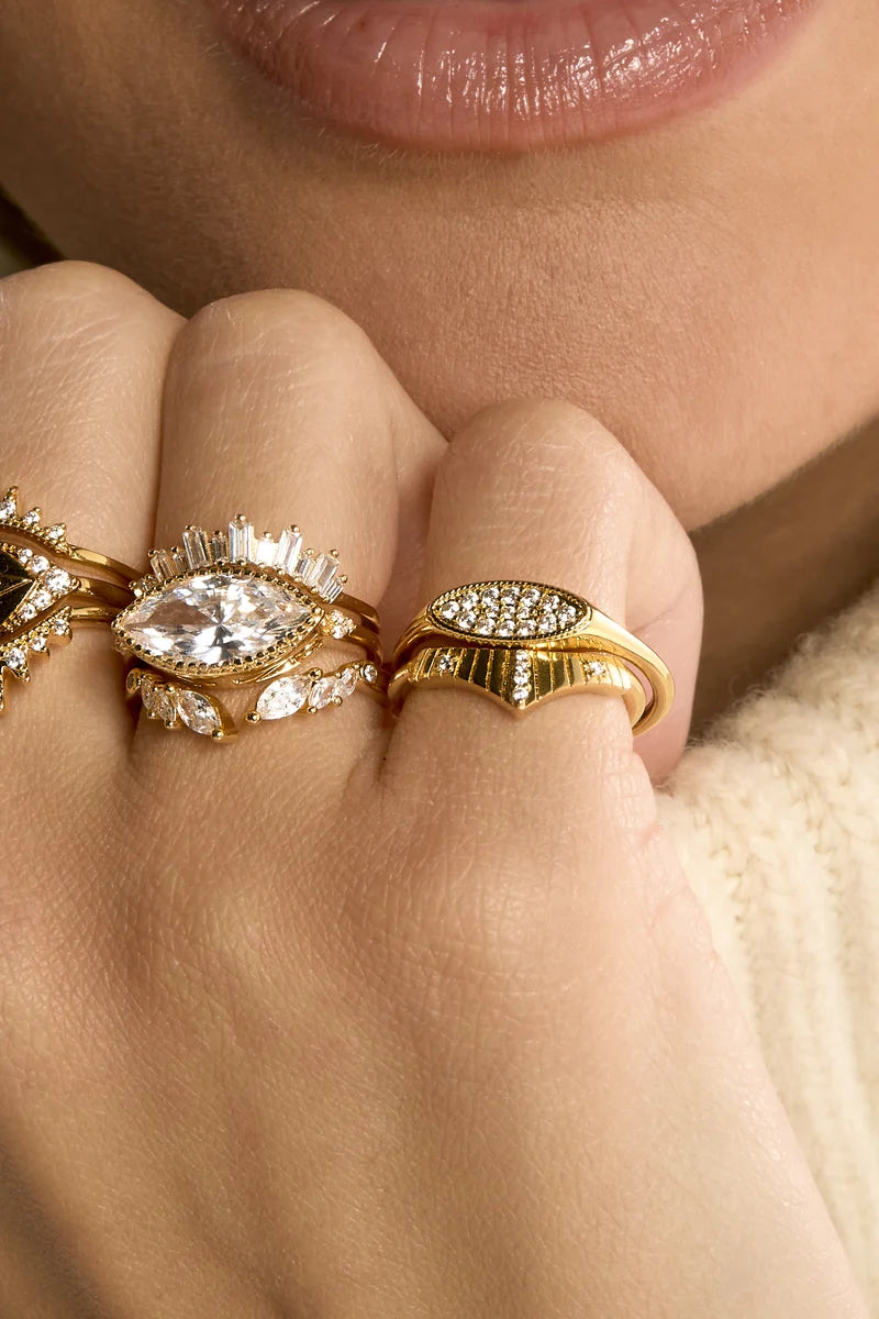 OVAL SIGNET pinky
