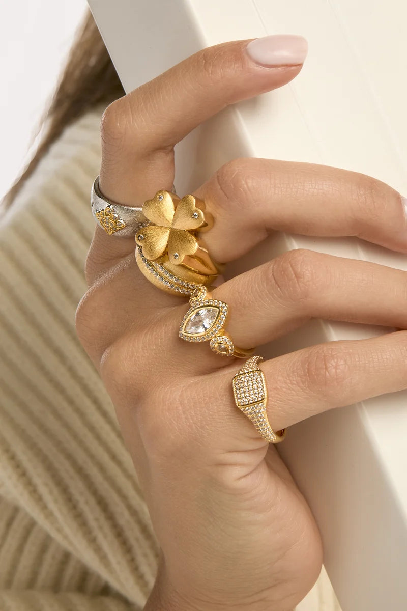 SQUARE SIGNET PINKY