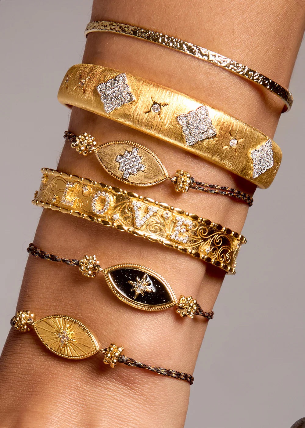 BRACELET - BLACK DIWALI IRIS