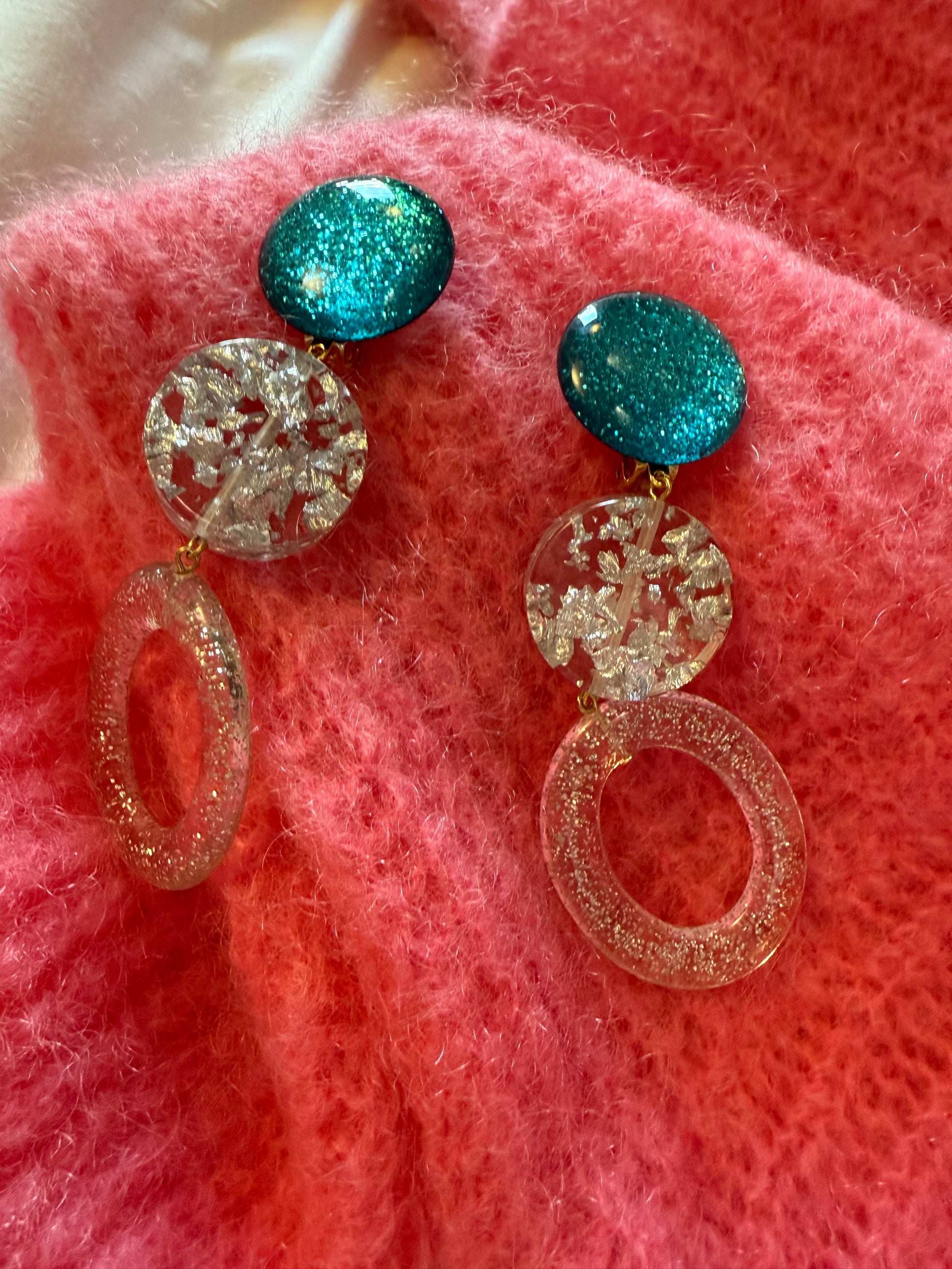 Boucles d’oreilles FRANCINE BRAMLI : édition limitée givrées avec feuilles d’argent