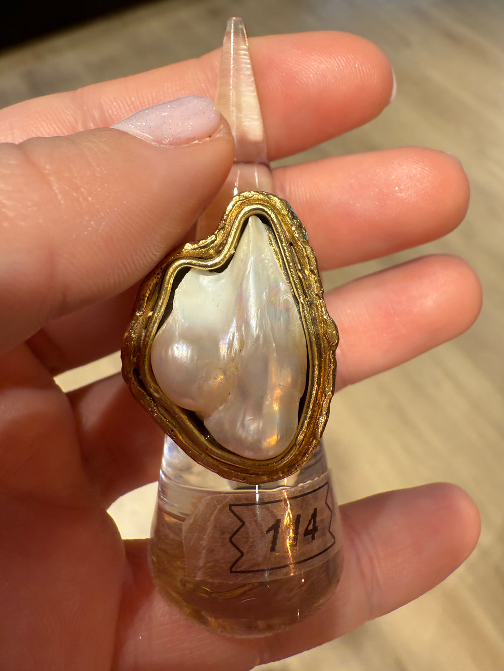 BAGUE AVEC PERLE BAROQUE
