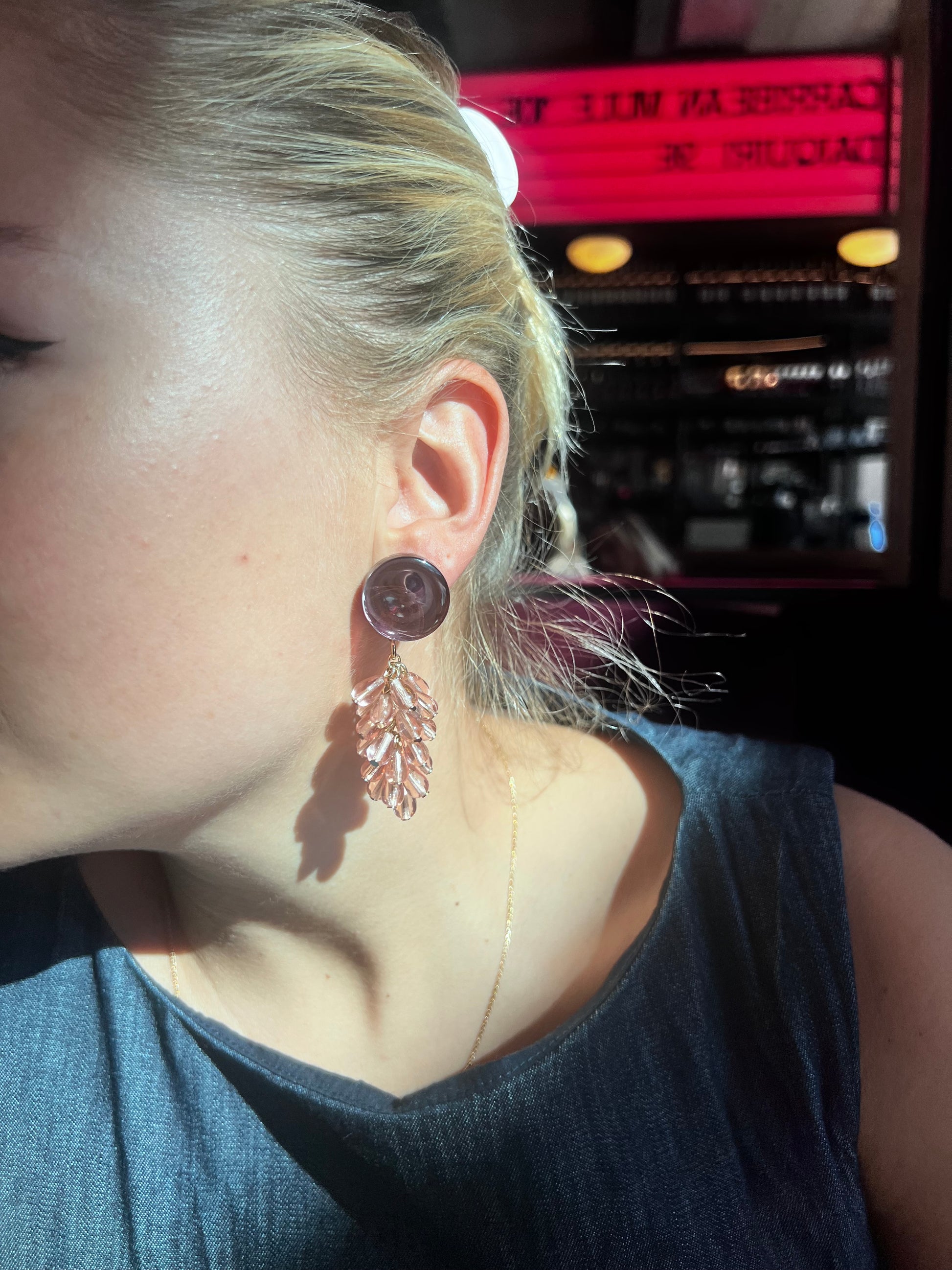 Boucles d'oreilles Francine Bramli: GRAPPE S ROSE PÂLE