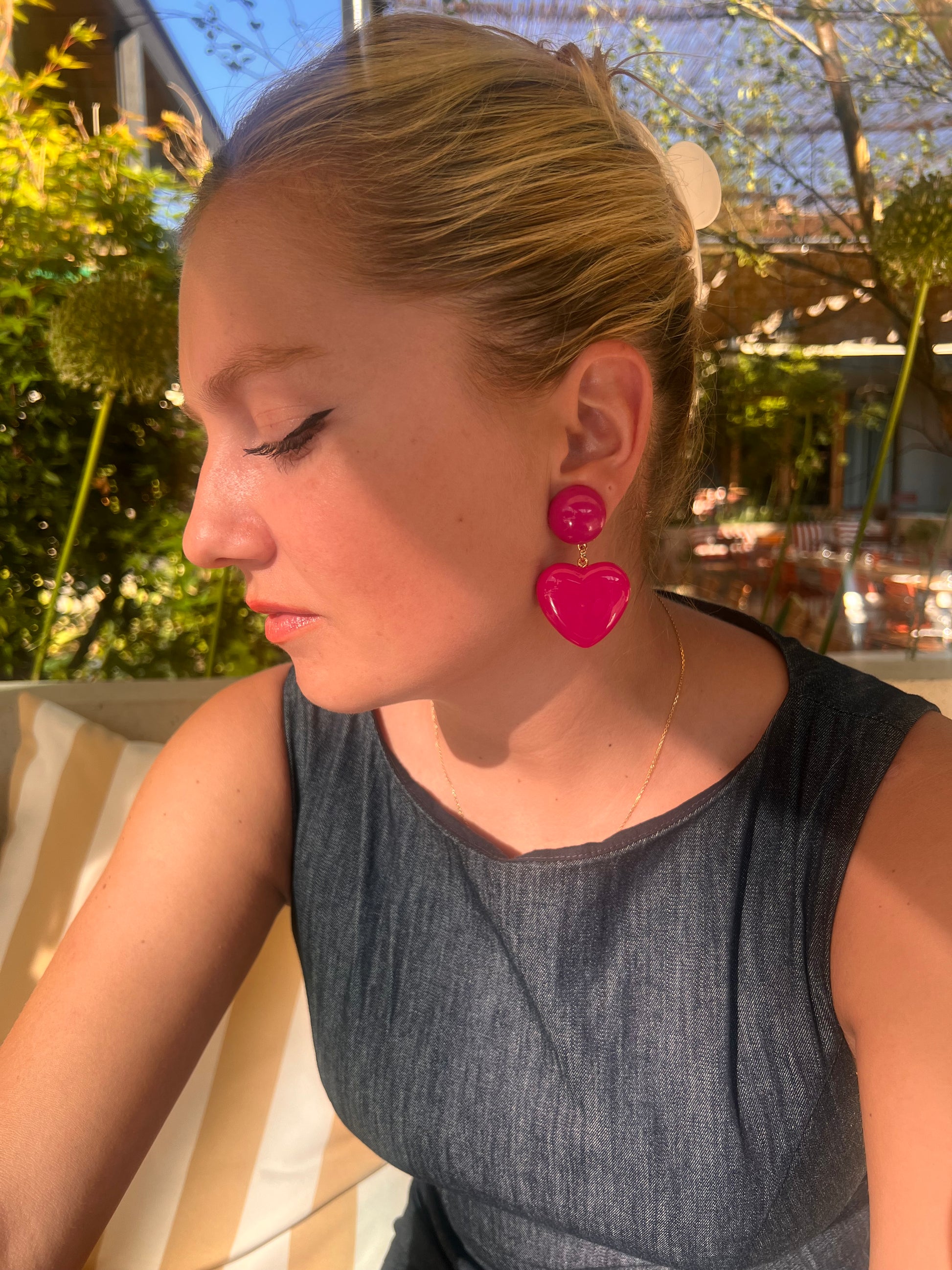 Boucles d'oreilles Francine Bramli: LOVE S FUSHIA