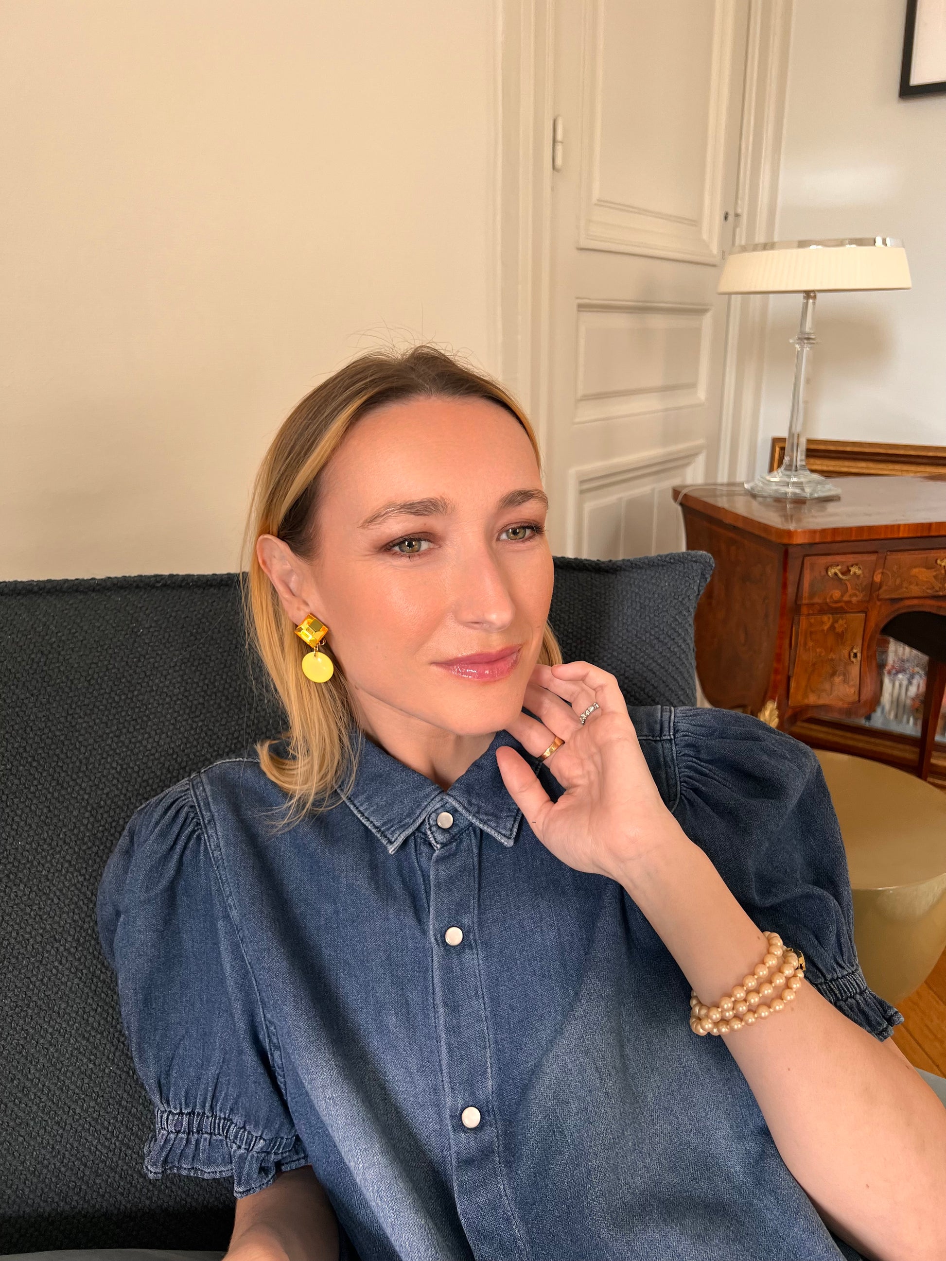 Boucles d'oreilles Francine Bramli: EDITION LIMITÉE  S JAUNE STRASS