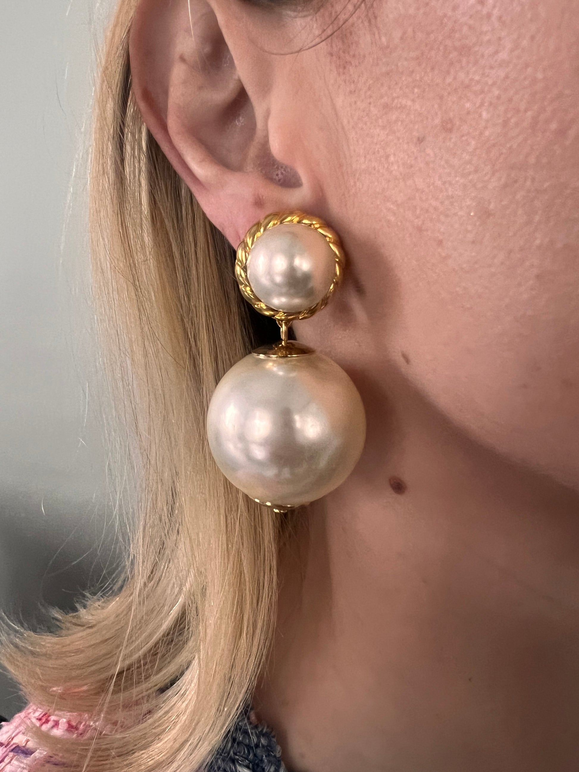Boucles d'oreilles Francine Bramli: THEONIE PERLE