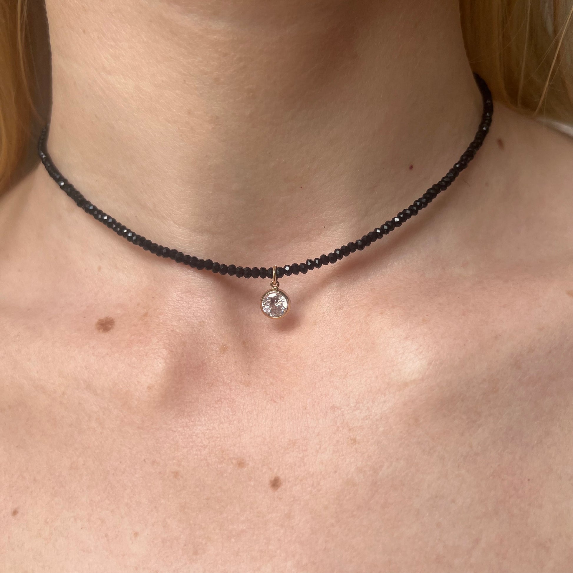 Collier Mille et une facettes Noir xs