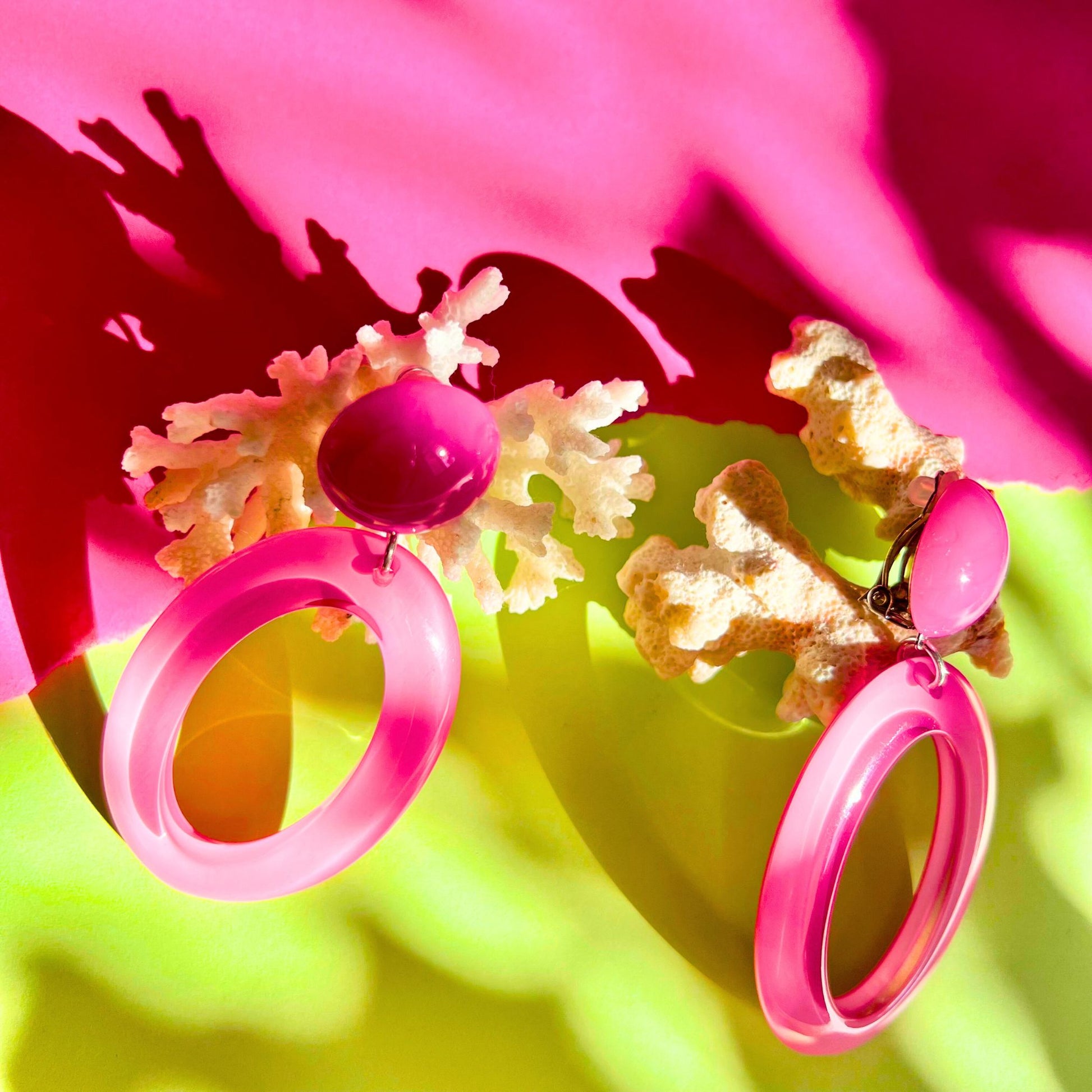 Boucle d'oreilles FRANCINE BRAMLI: MUSCADE ROSE