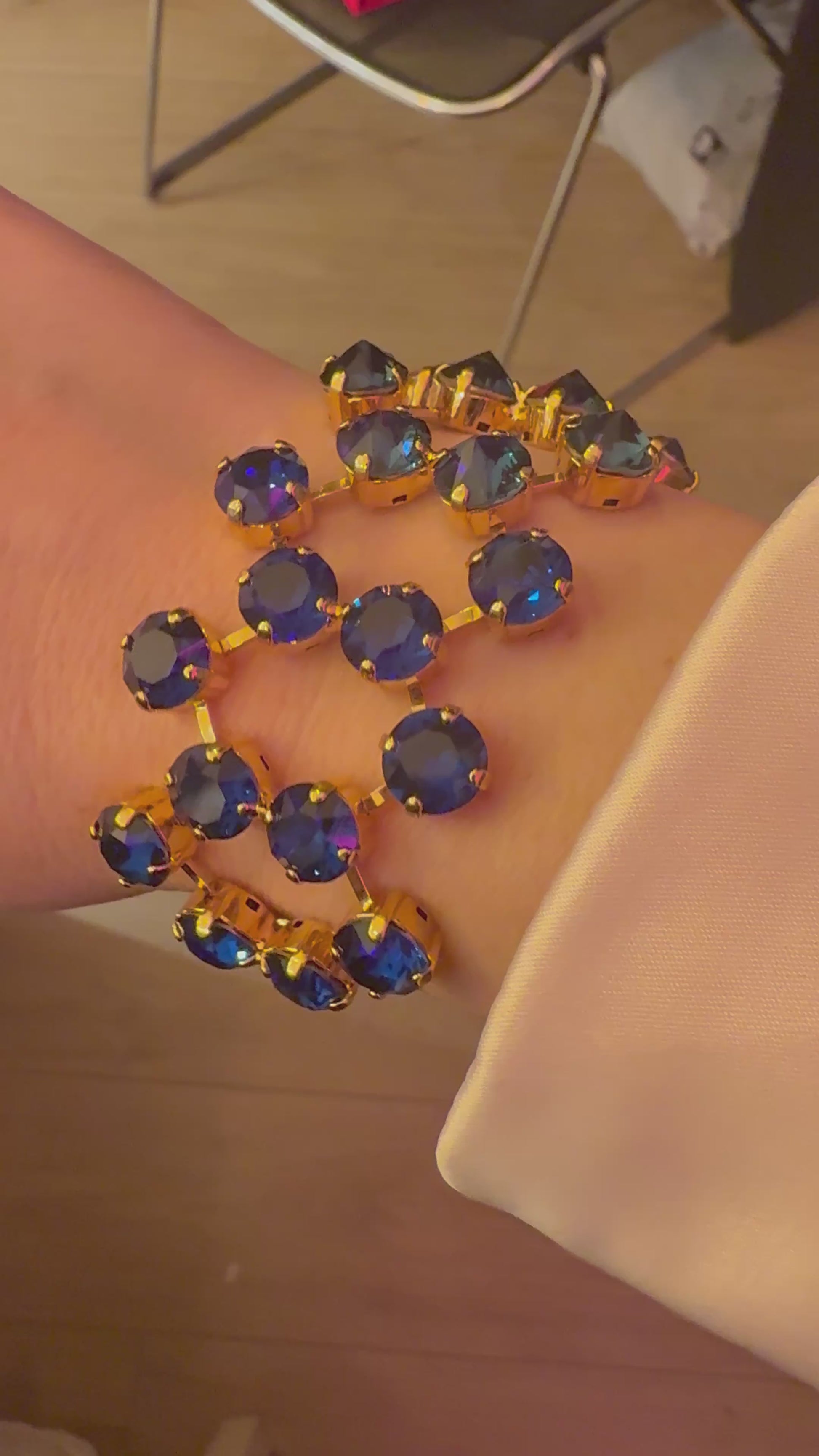 BRACELET DENTELLE DE CRISTAUX BLEU MARINE